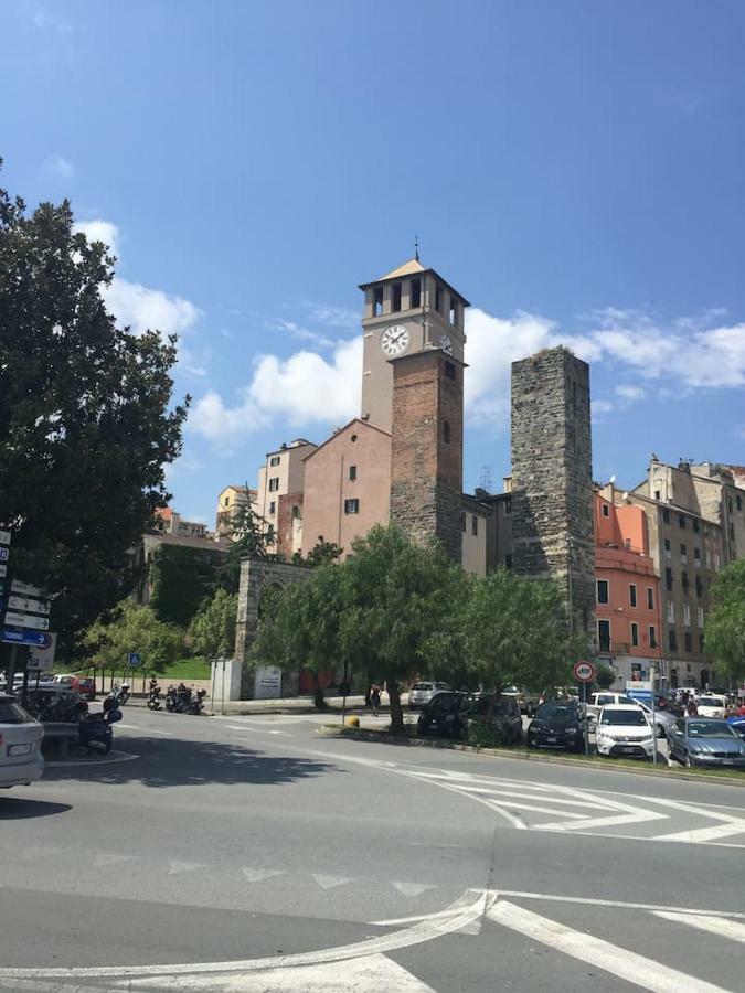 Sabrina'S Relax Fra Mare E Storia Apartment Savona Exterior photo